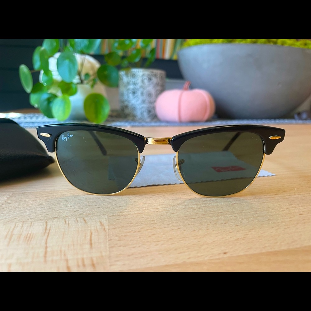 Ray-ban Clubmaster - black & gold